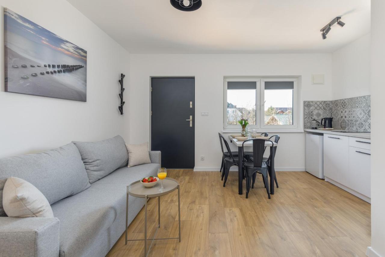 Seaside Escape Pet Friendly Apartments Mielenko By Noclegi Renters Exterior photo