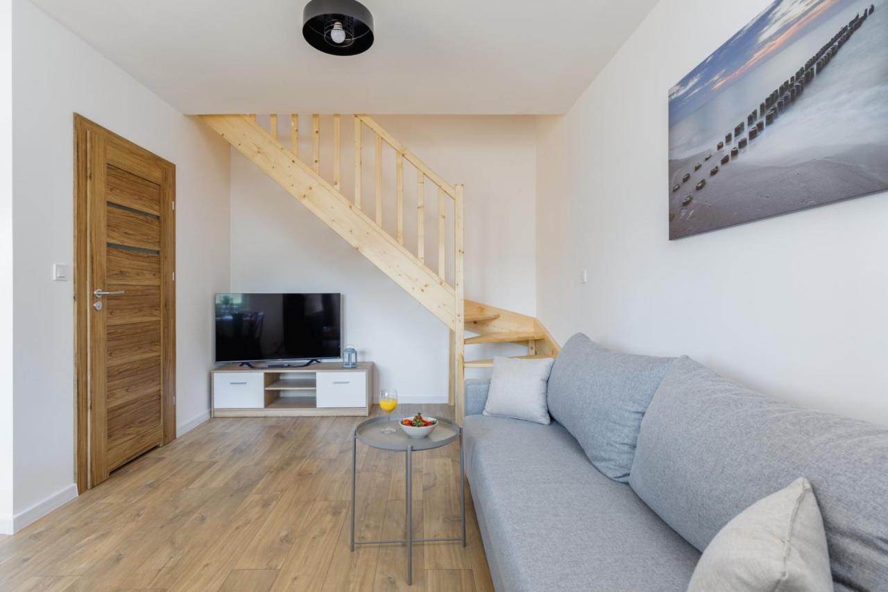 Seaside Escape Pet Friendly Apartments Mielenko By Noclegi Renters Exterior photo